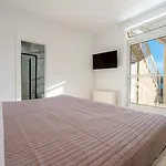 Maison d'hôtes Azzurro With Private Neum