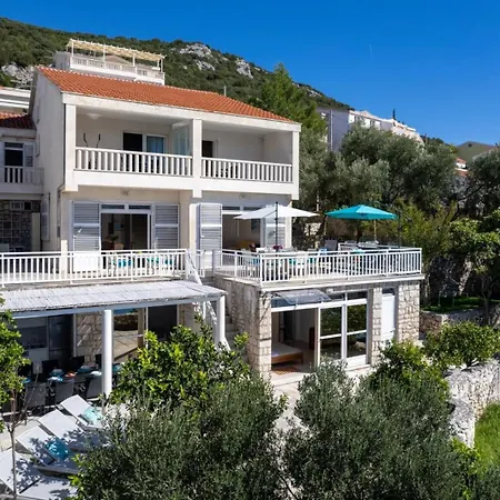 Azzurro With Private 게스트하우스 3*