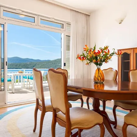 Azzurro With Private Pensjonat Neum