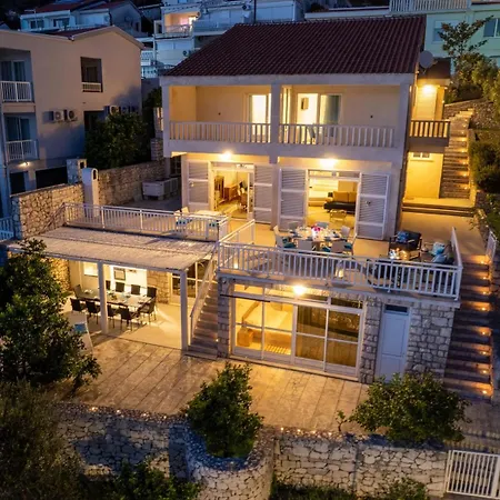 Azzurro With Private 게스트하우스 3*