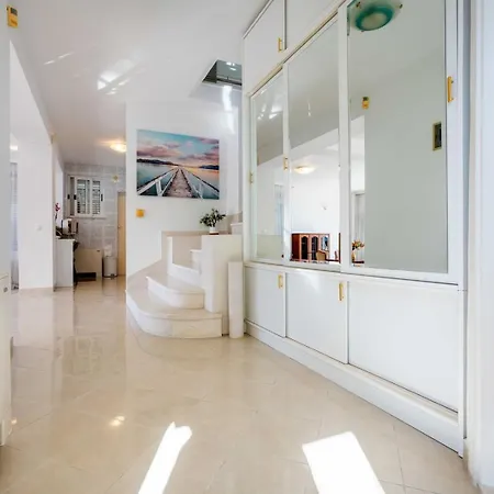 Azzurro With Private 4* Neum