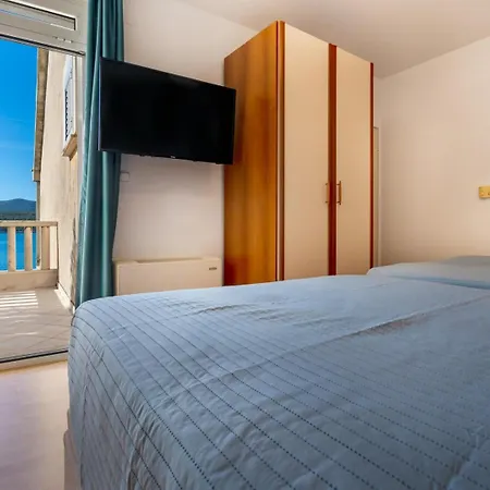 Azzurro With Private 4* Neum